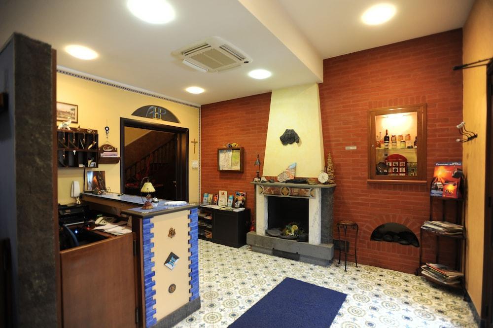 Hotel Alle Pendici Николози Экстерьер фото