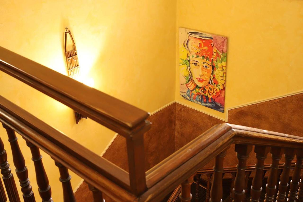 Hotel Alle Pendici Николози Экстерьер фото