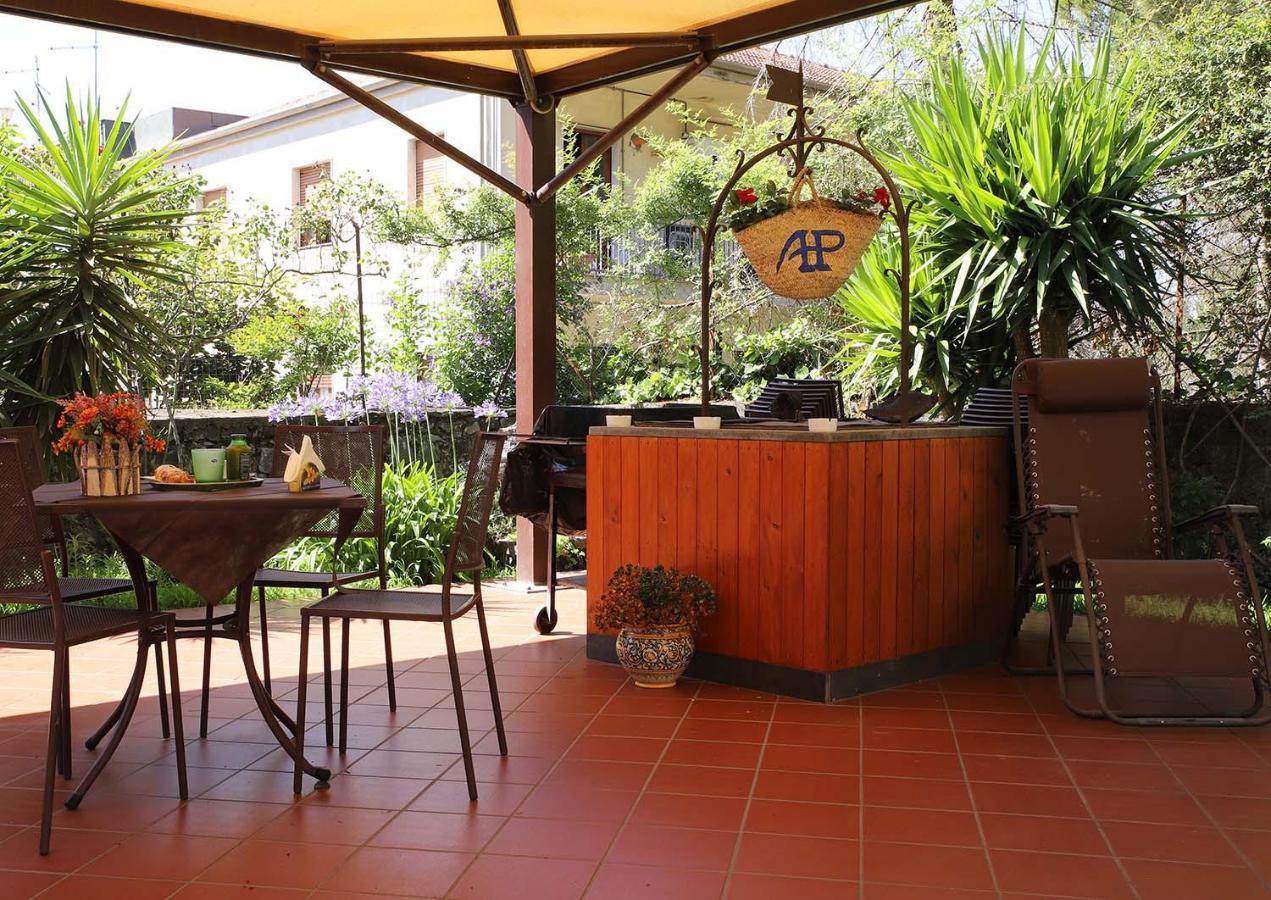 Hotel Alle Pendici Николози Экстерьер фото
