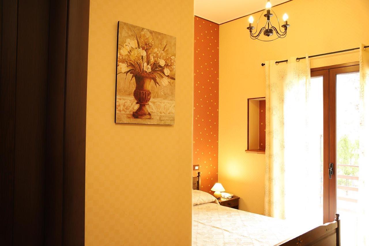 Hotel Alle Pendici Николози Экстерьер фото