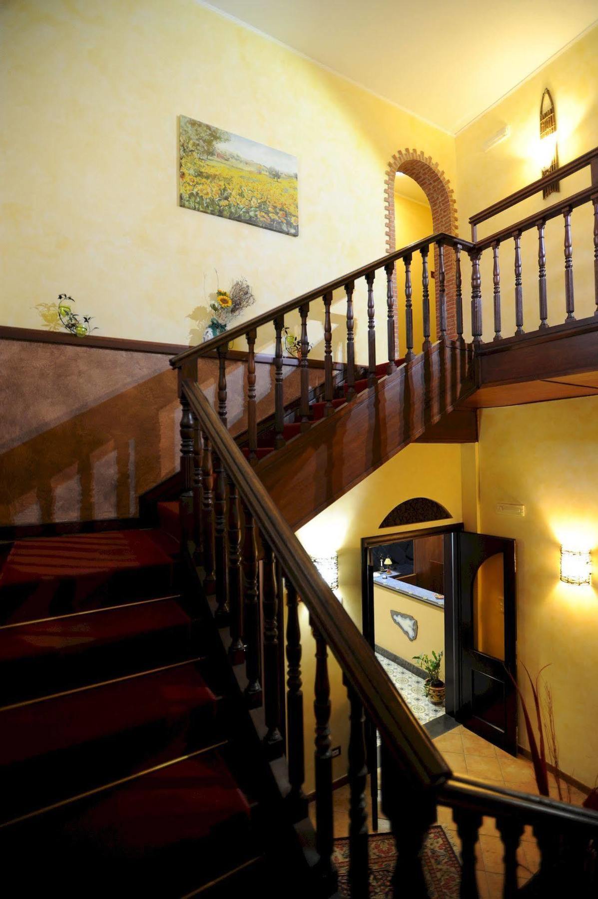 Hotel Alle Pendici Николози Экстерьер фото